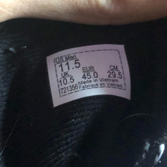 Men’s Vans High Tops - Picture 6 of 6